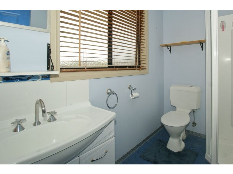 37 Hillcrest Road, Devonport TAS 7310