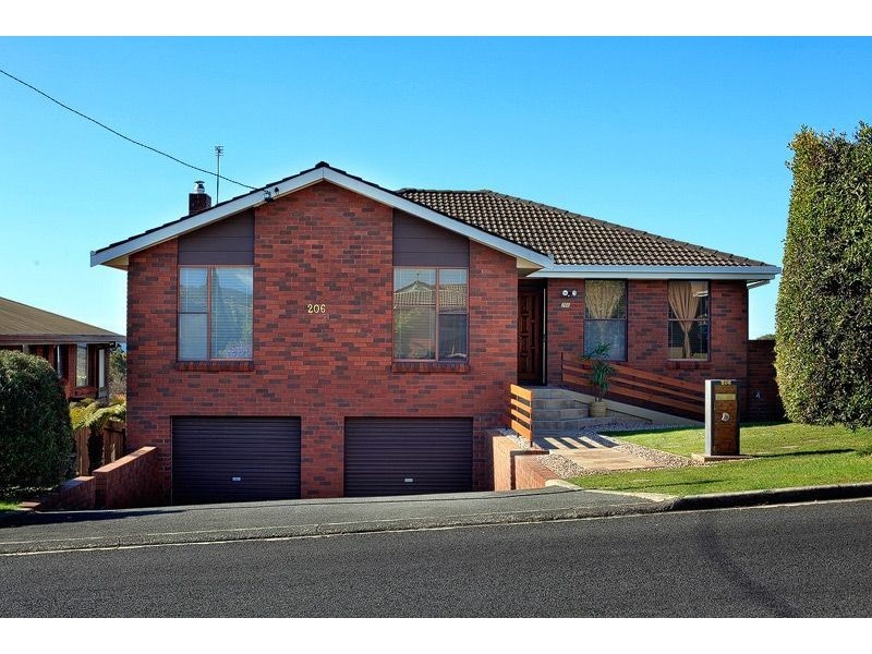 206 Parker Street, Devonport TAS 7310