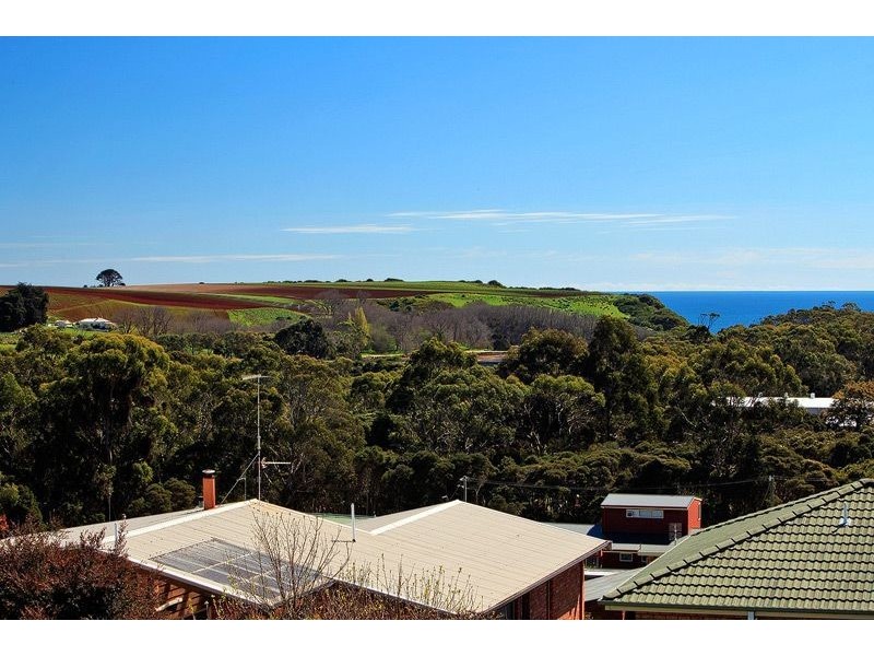 206 Parker Street, Devonport TAS 7310