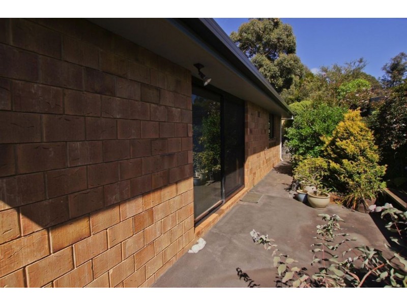 2/34 Arden Avenue, Devonport TAS 7310