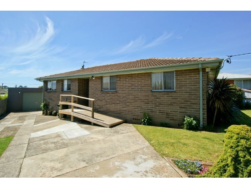 15 Loane Avenue, East Devonport TAS 7310