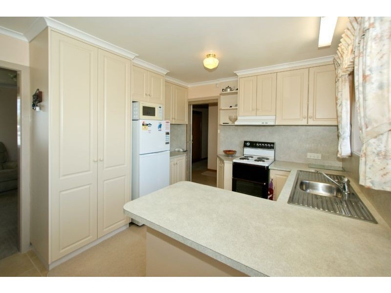 15 Loane Avenue, East Devonport TAS 7310