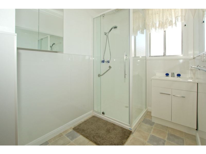 15 Loane Avenue, East Devonport TAS 7310