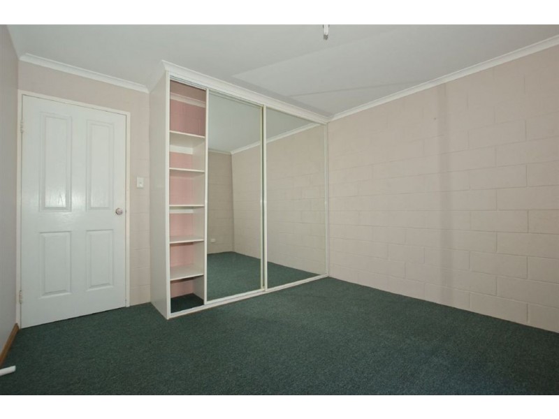 2/4 Chablis Court, Latrobe TAS 7307