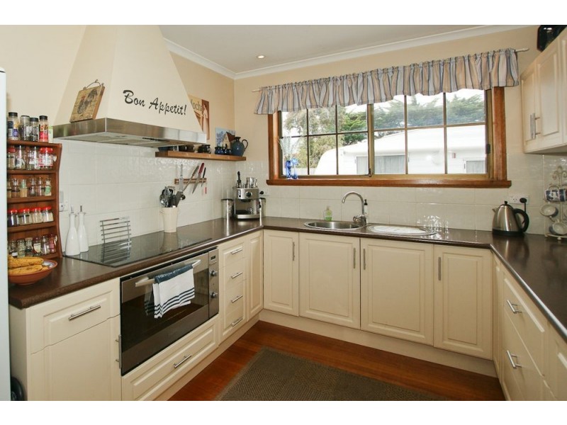 24 Wright Street, East Devonport TAS 7310