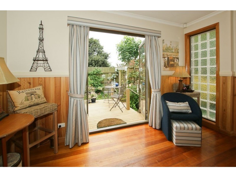 24 Wright Street, East Devonport TAS 7310