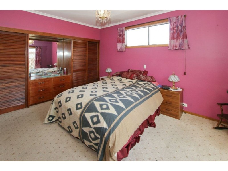 13 Chettle Street, Devonport TAS 7310