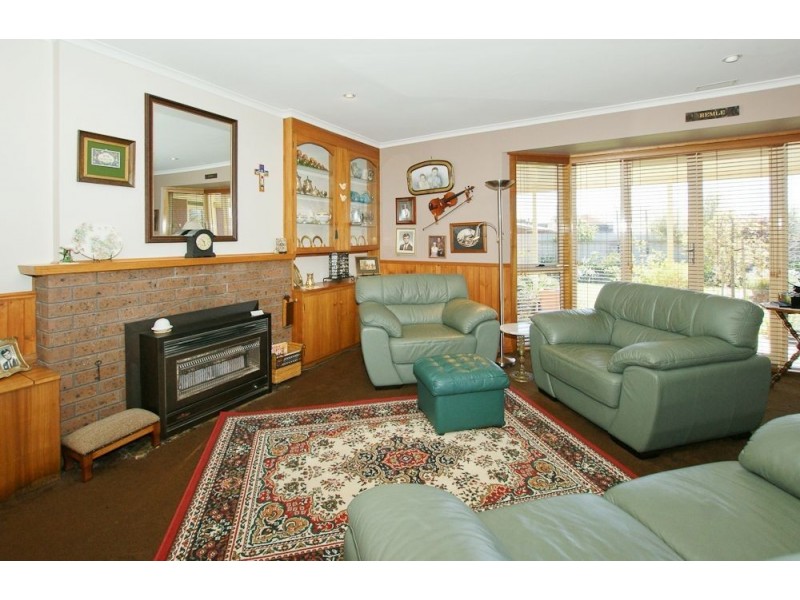 9 Hilltop Avenue, Devonport TAS 7310