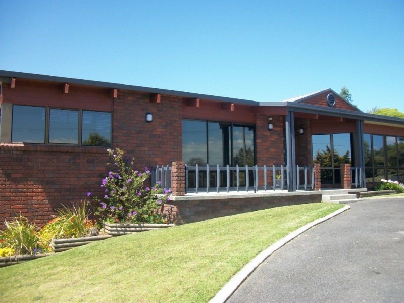 37 Highfield Road, Ambleside TAS 7310