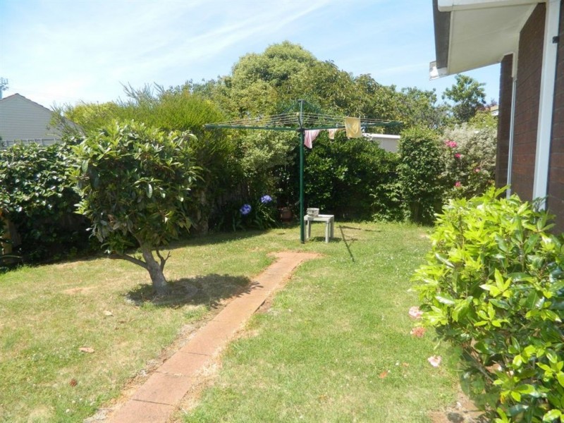 2/5 Allanbrae Place, Devonport TAS 7310