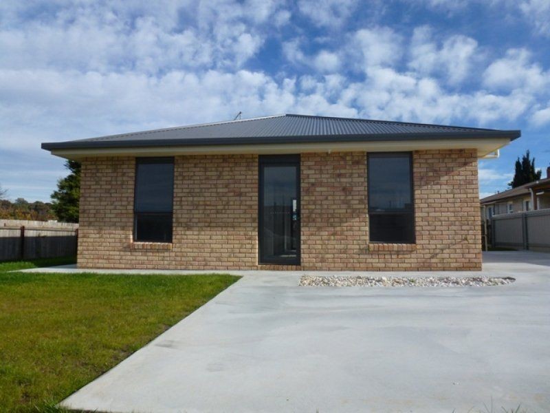 80a Drake Street, Devonport TAS 7310