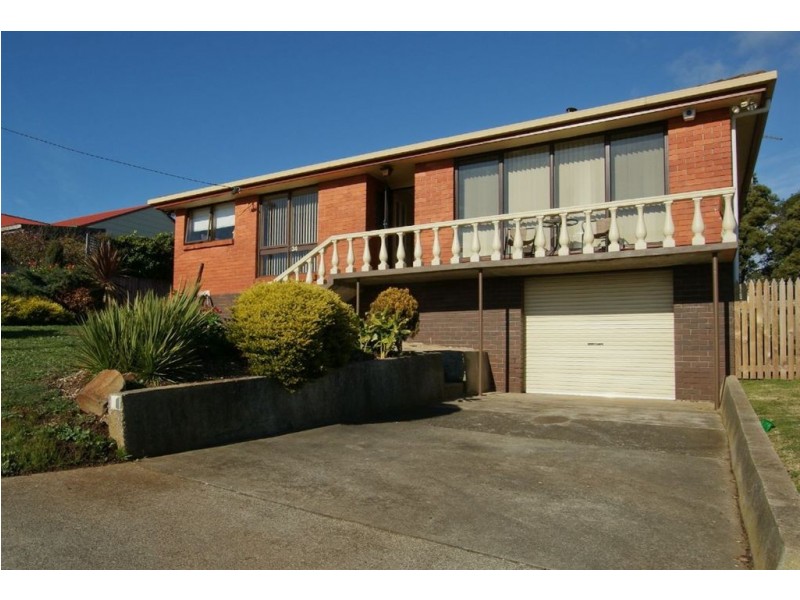 34 Torquay Road, East Devonport TAS 7310