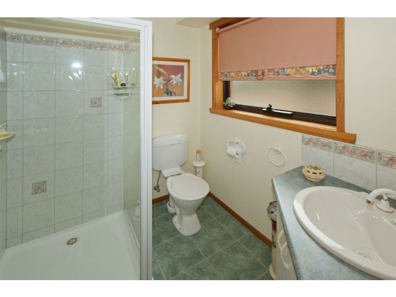 34 Torquay Road, East Devonport TAS 7310