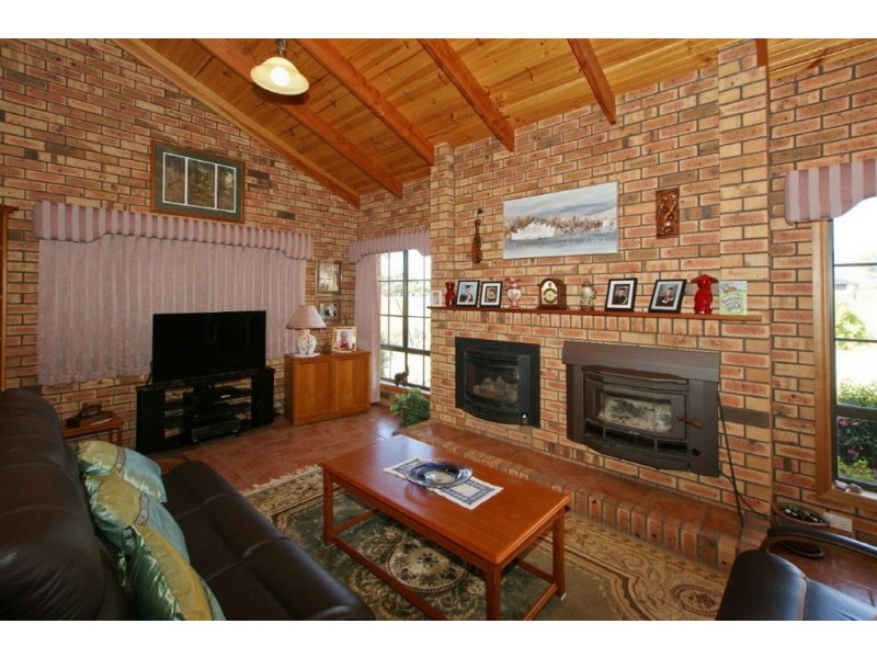 11 Formby Street, Sheffield TAS 7306
