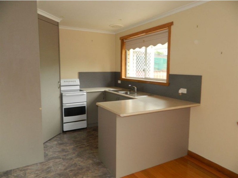 4 Lakin Street, Ulverstone TAS 7315
