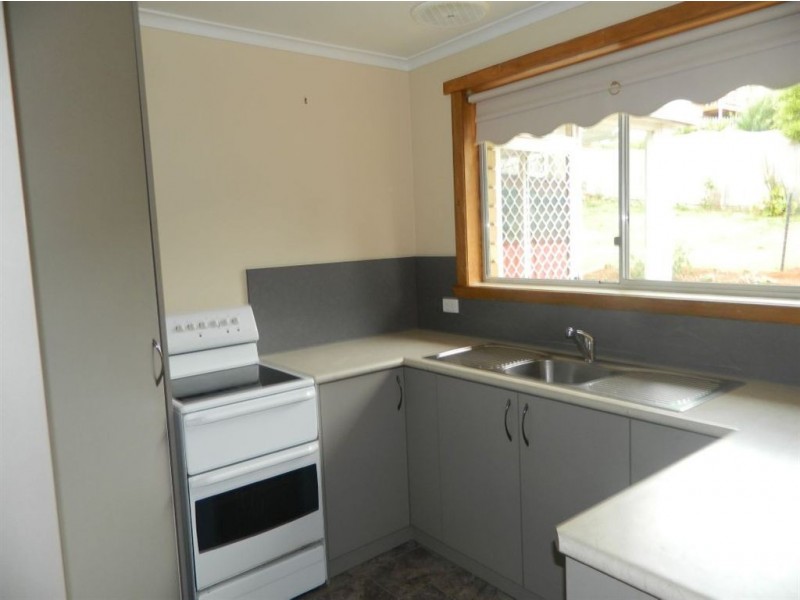 4 Lakin Street, Ulverstone TAS 7315