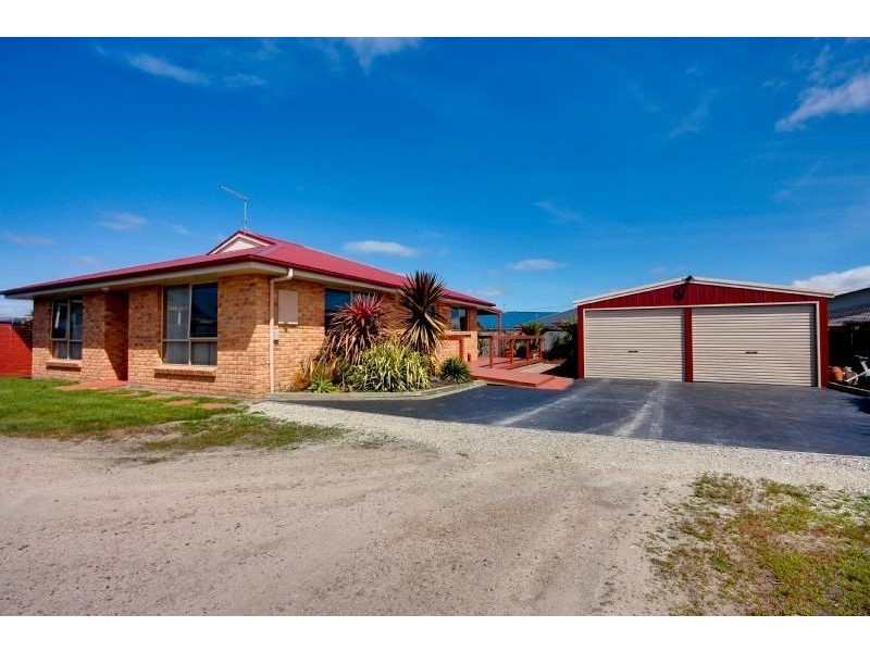 12 Cherry Grove, Latrobe TAS 7307