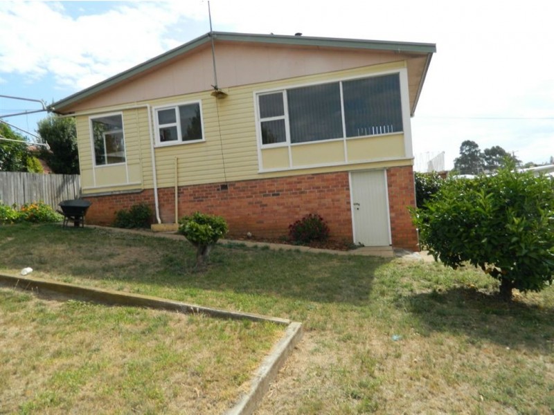 20 William Street, Devonport TAS 7310