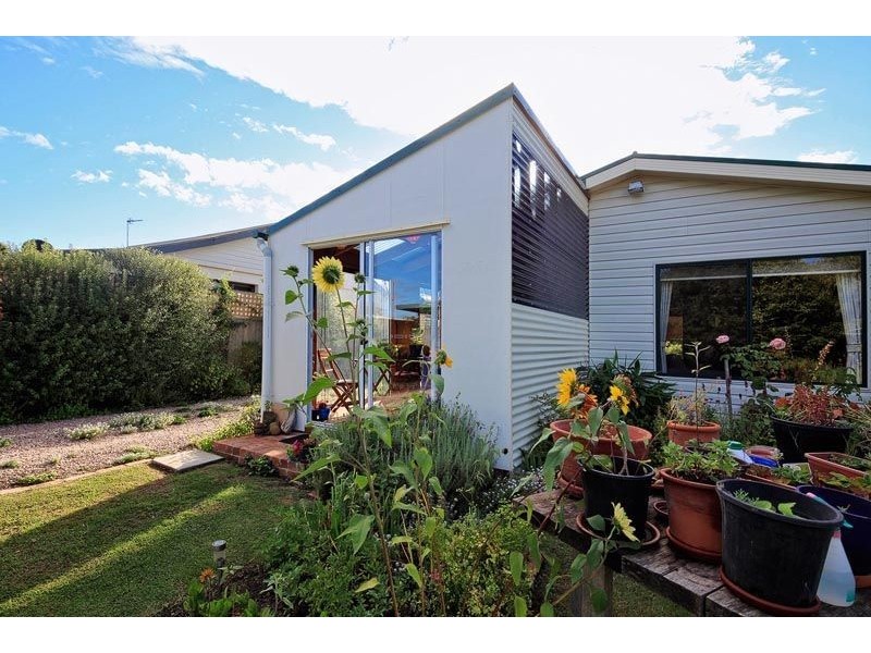 88 York Street, Devonport TAS 7310
