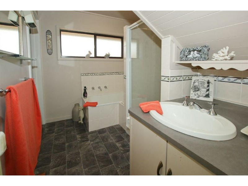 210 Parker Street, Devonport TAS 7310