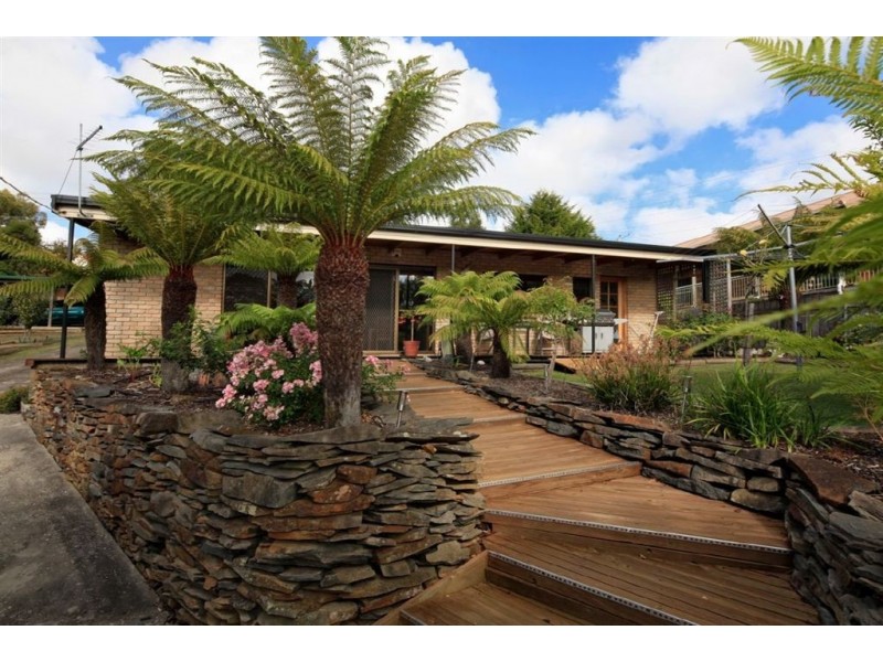 102-104 River Road, Ambleside TAS 7310