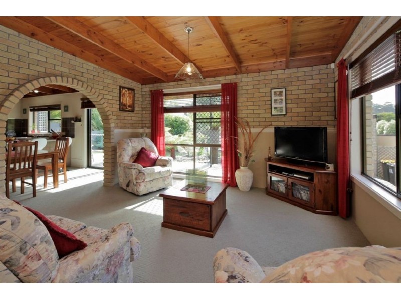 102-104 River Road, Ambleside TAS 7310