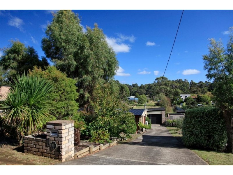 102-104 River Road, Ambleside TAS 7310
