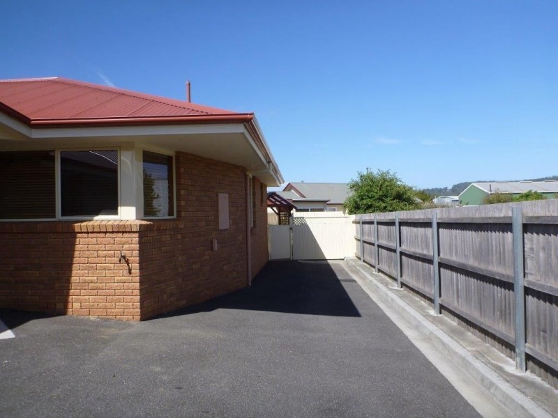 3/111 Steele Street, Devonport TAS 7310
