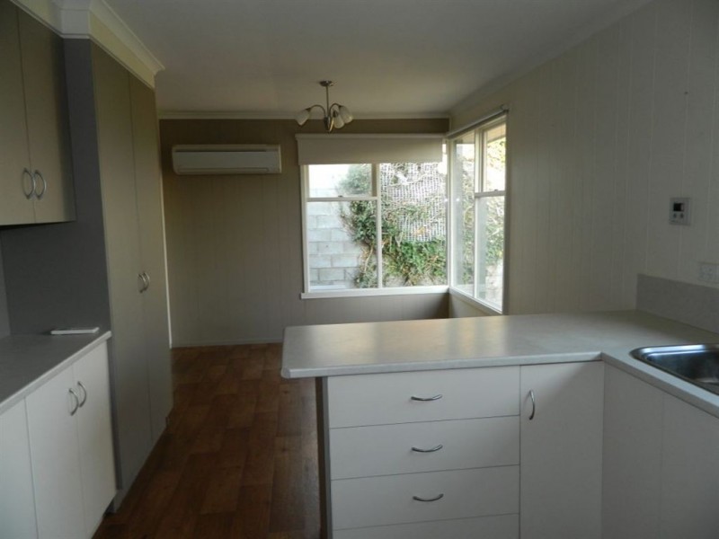 1 Greenway Court, Devonport TAS 7310