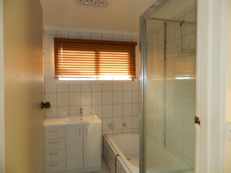 1 Greenway Court, Devonport TAS 7310