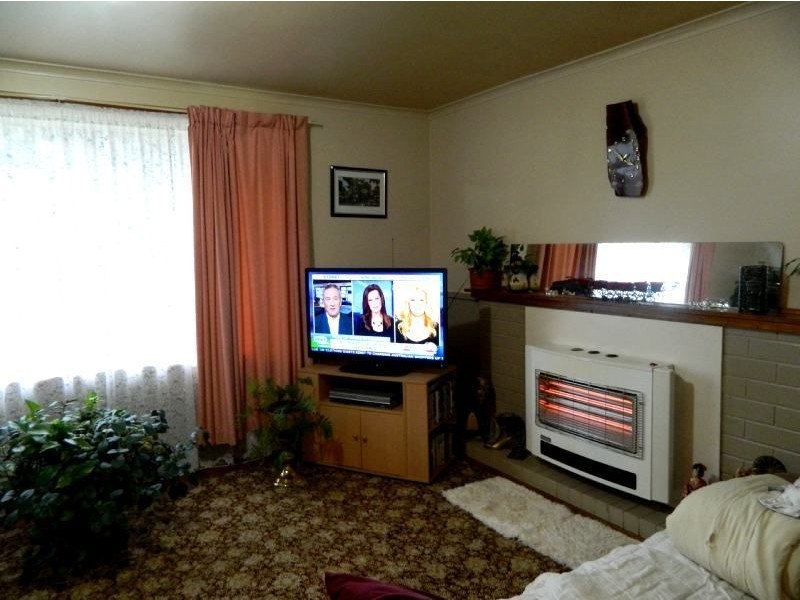 49 Loane Avenue, East Devonport TAS 7310