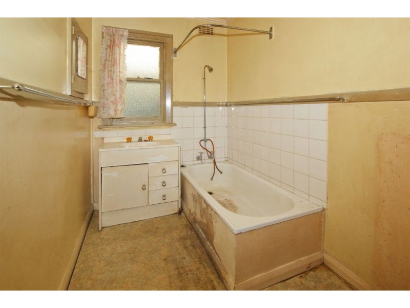 10 Addison Street, Devonport TAS 7310