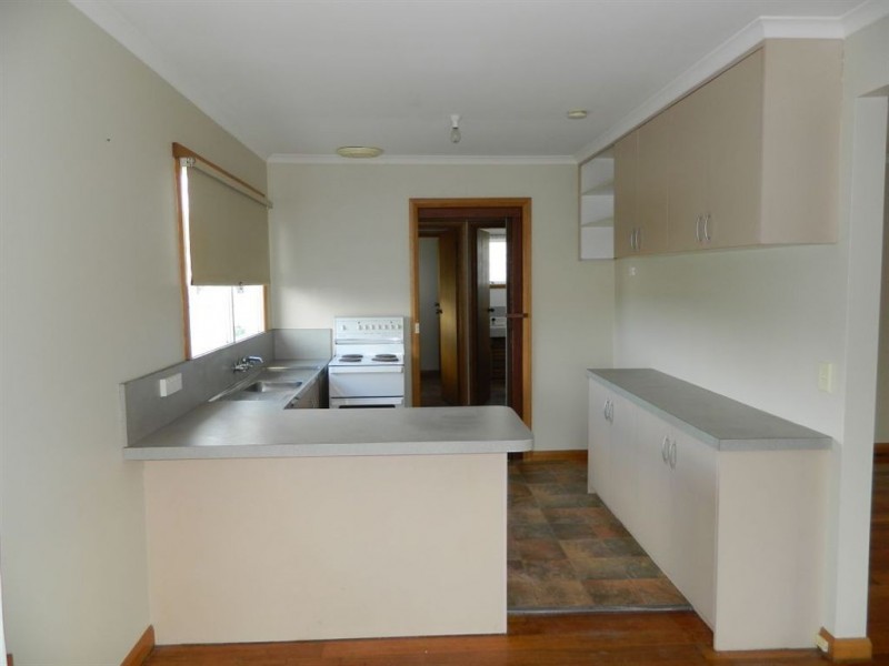 27 Boronia Avenue, Devonport TAS 7310