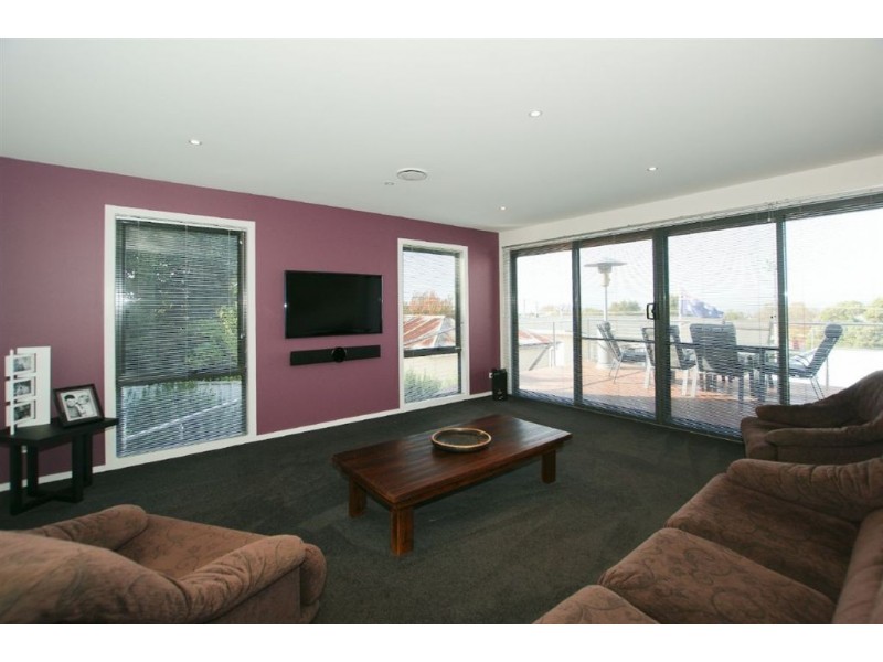 19 Haines Place, Devonport TAS 7310