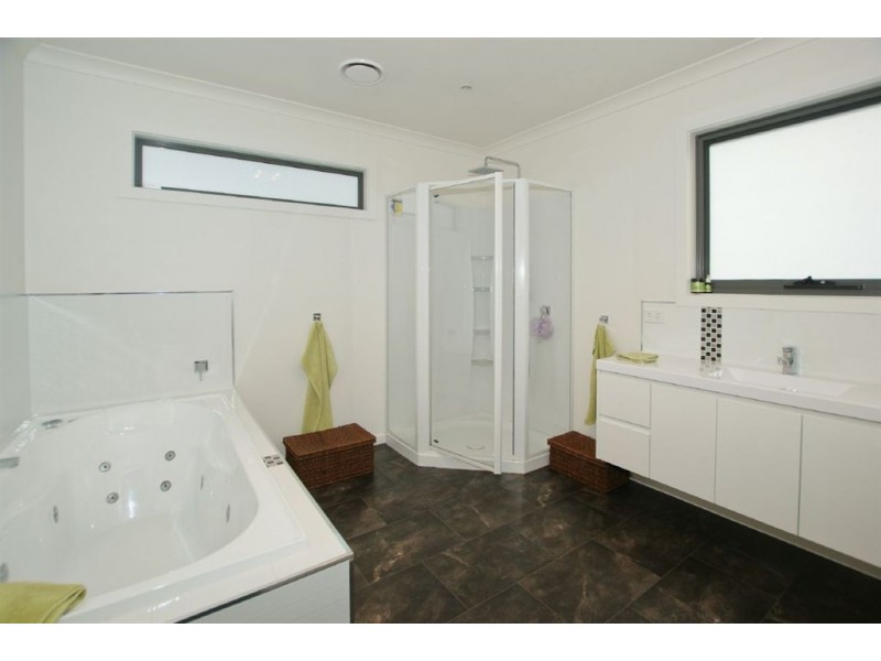19 Haines Place, Devonport TAS 7310
