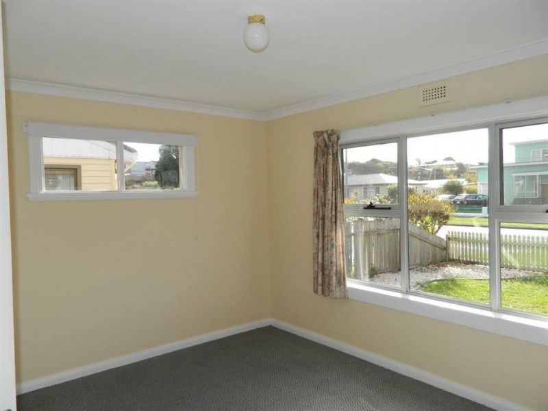 1/111 George Street, Devonport TAS 7310