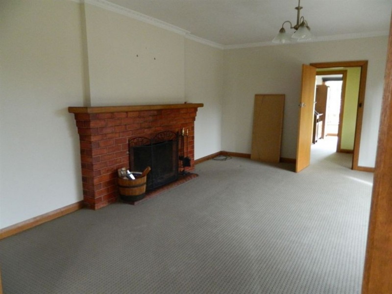 101 Best Street, Devonport TAS 7310