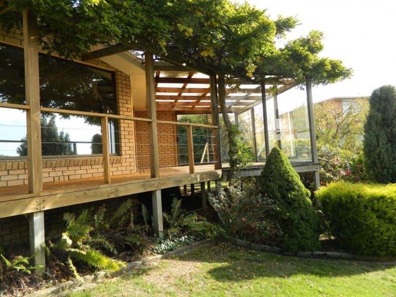 4 Renison Court, Devonport TAS 7310