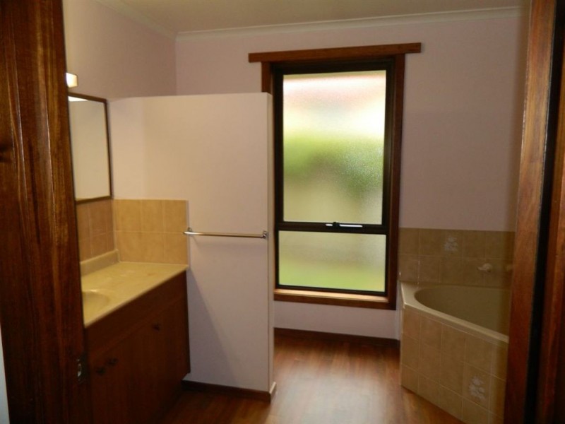 4 Renison Court, Devonport TAS 7310