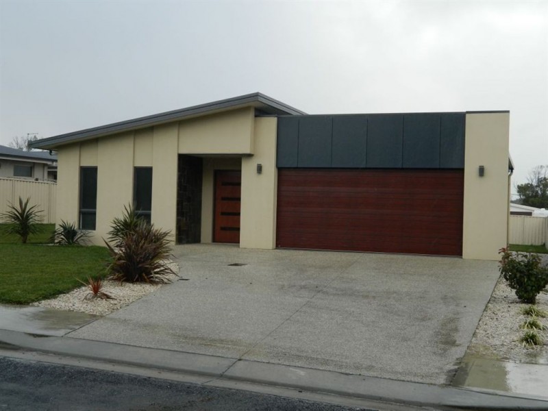 8 Hawk Hill Road, Shearwater TAS 7307