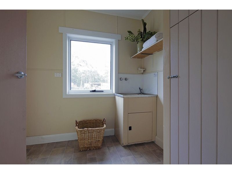 211 Stony Rise Road, Devonport TAS 7310
