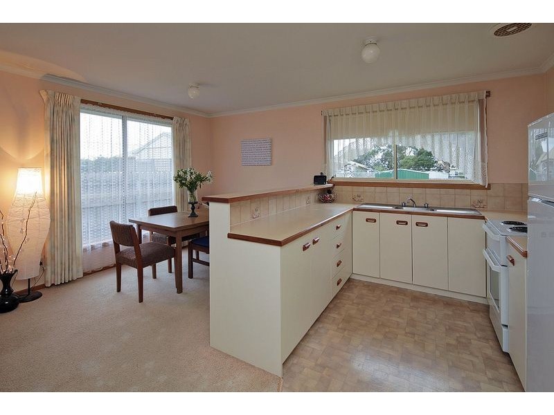 2/101 Madden Street, Devonport TAS 7310