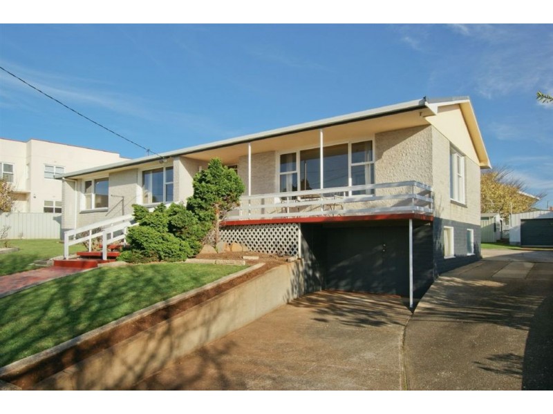 8 Pelion Place, Devonport TAS 7310