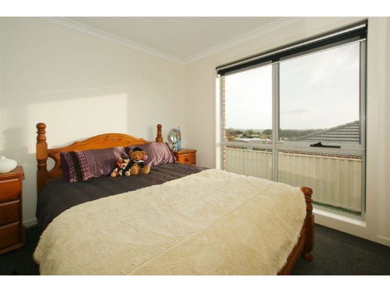 2/13 McCall Terrace, Stony Rise TAS 7310