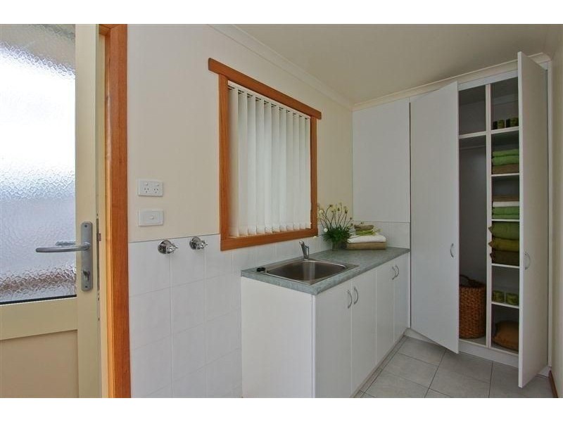 3/111 Steele Street, Devonport TAS 7310