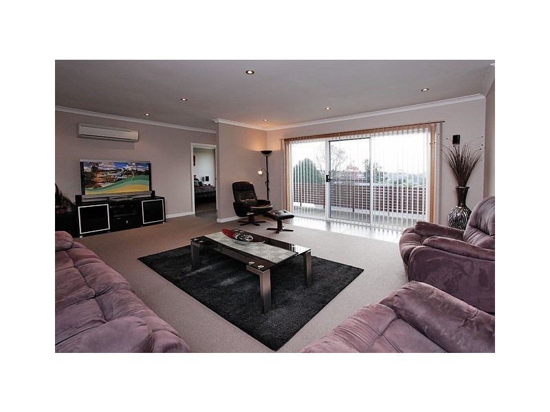 61 Lyons Avenue, Devonport TAS 7310