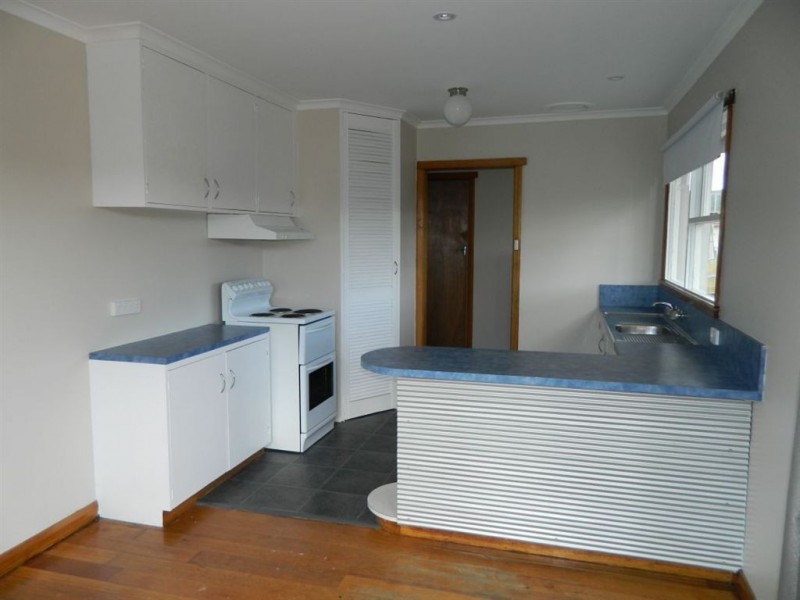 28 Boronia Avenue, Devonport TAS 7310