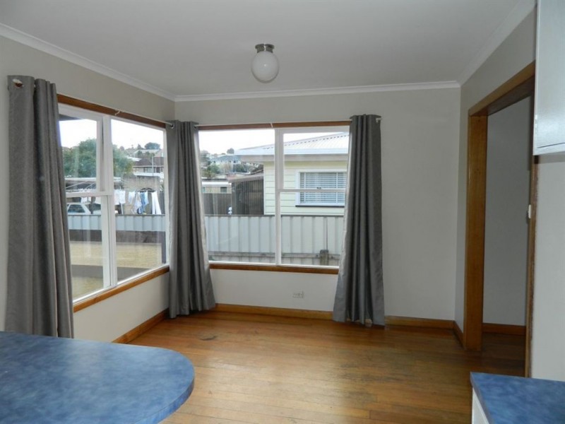 28 Boronia Avenue, Devonport TAS 7310