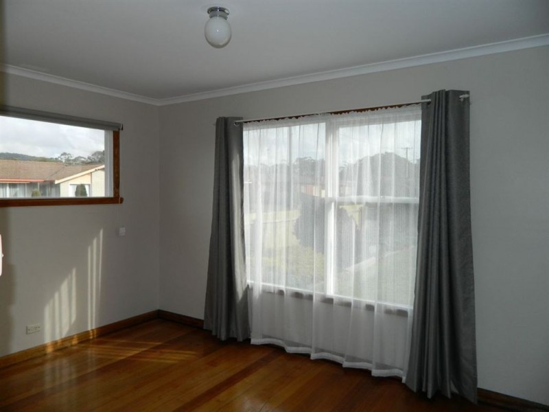 28 Boronia Avenue, Devonport TAS 7310