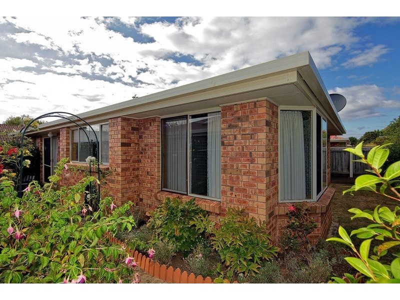 3/120A Steele Street, Devonport TAS 7310